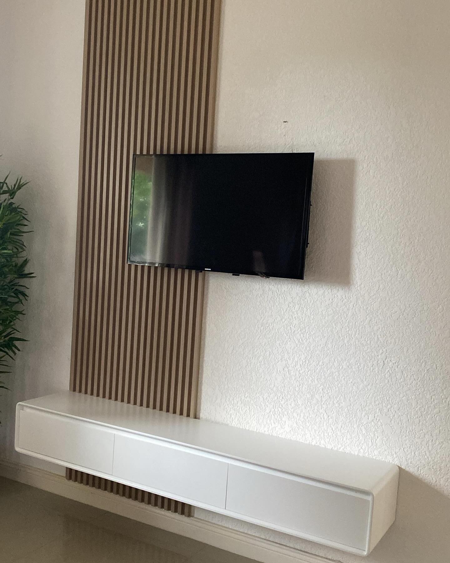 Sugar cane PVC with floating shelf